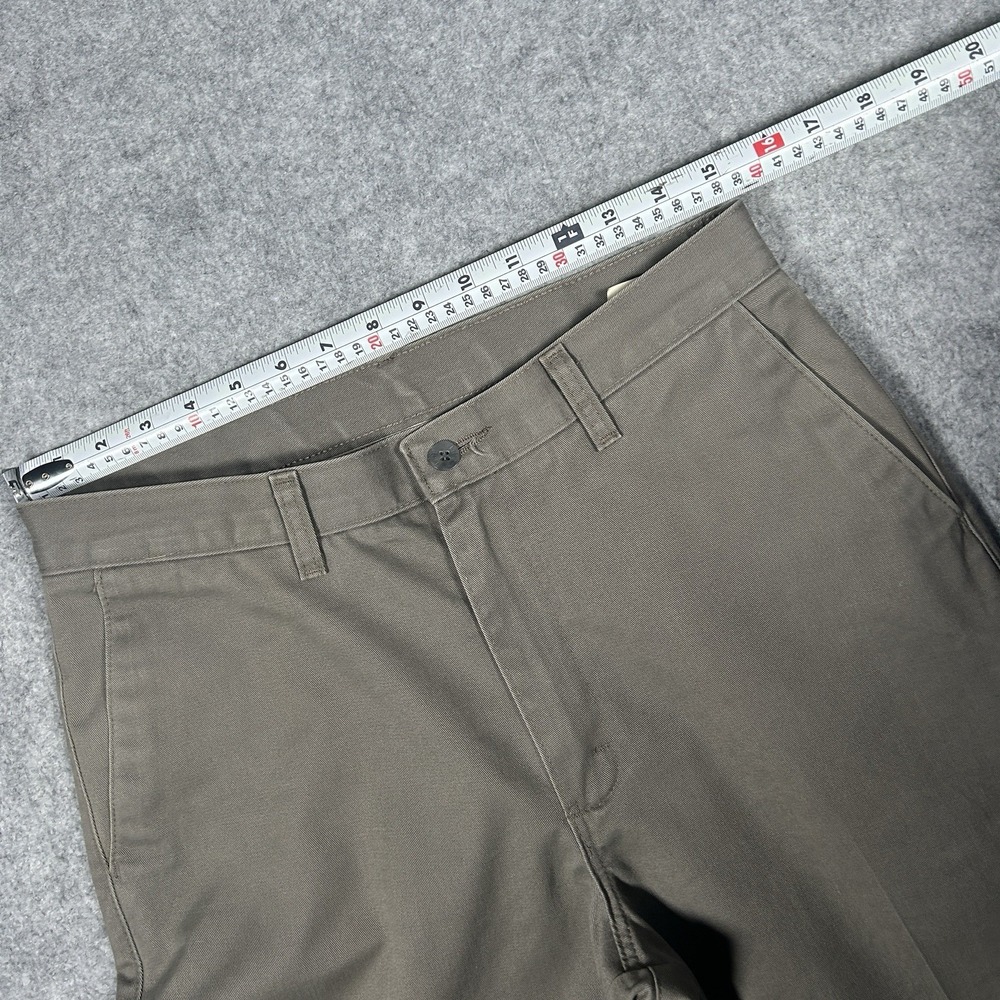 Vintage Lee Chino Pants Men's Size 32x30(32x28) Beige Barrel Wide Leg Fit - Picture 2 of 16